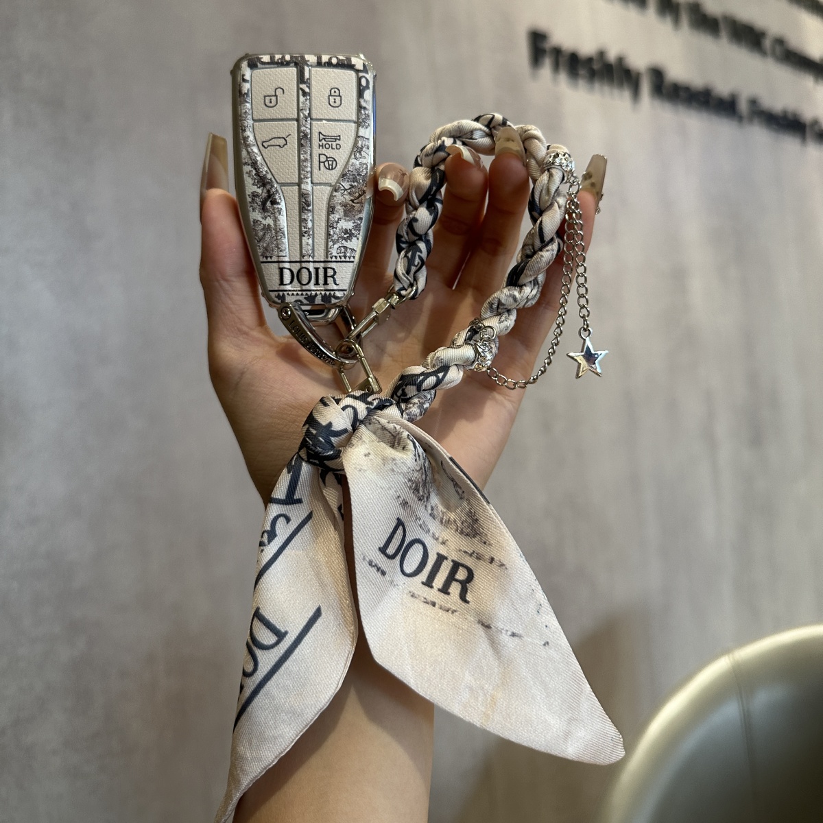 2024款红旗hs5钥匙套h5汽车用品h9新hs3高档h6女hs7壳hq9扣23专用