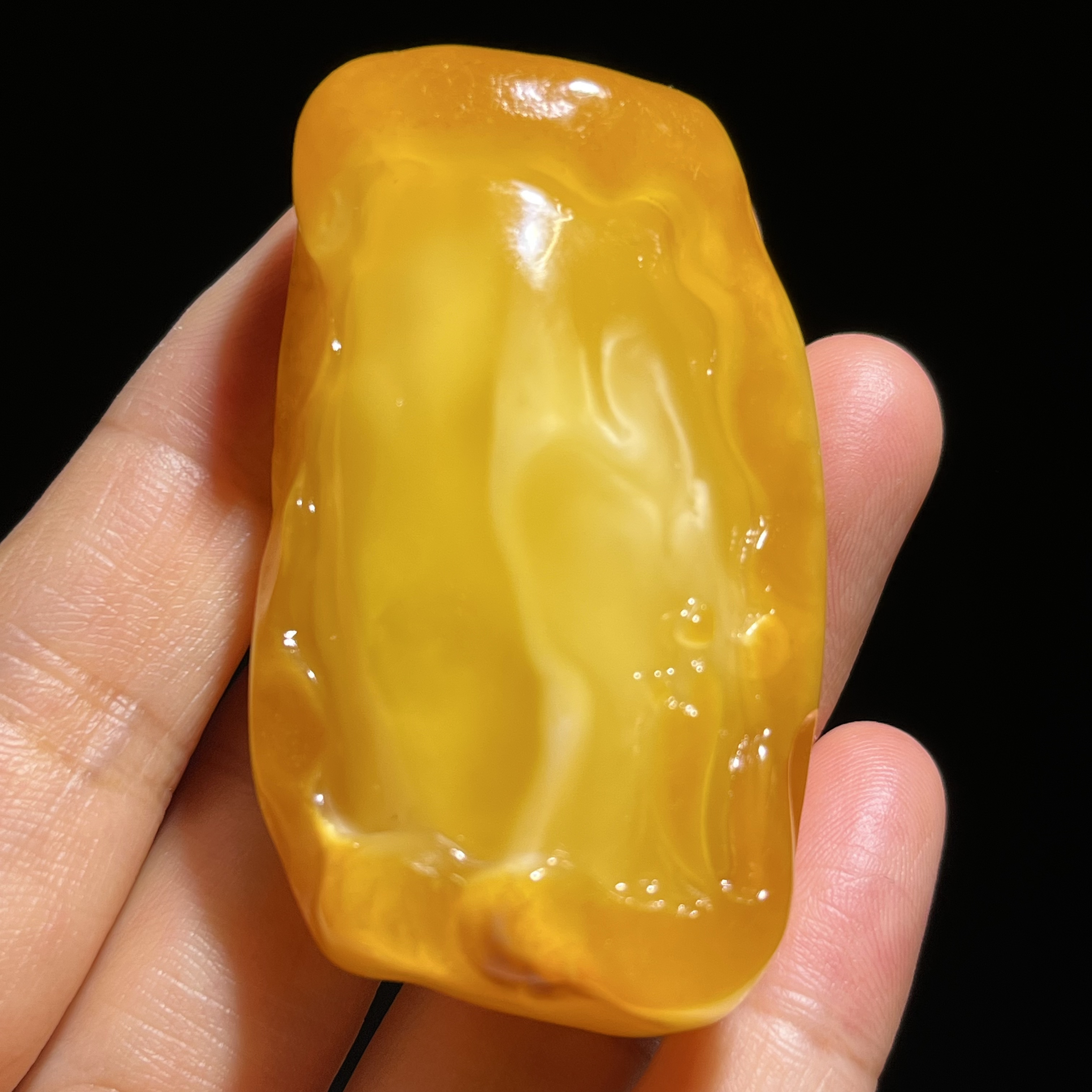 天然琥珀悟道吊坠 原石巧雕 金妖白溶洞珀 意境美丽 禅意意十足