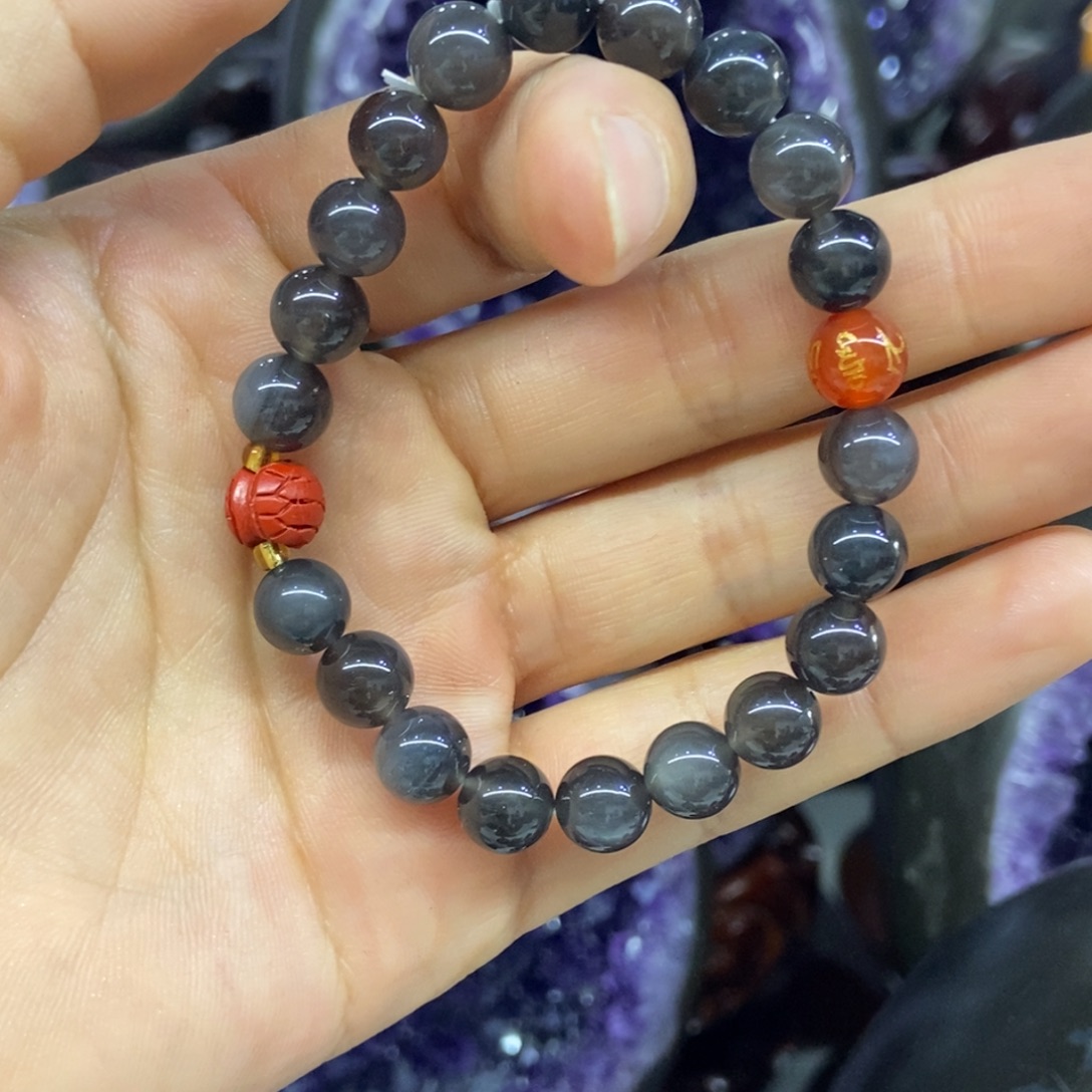 紫晶未镶嵌大型摆件（非配饰）潘