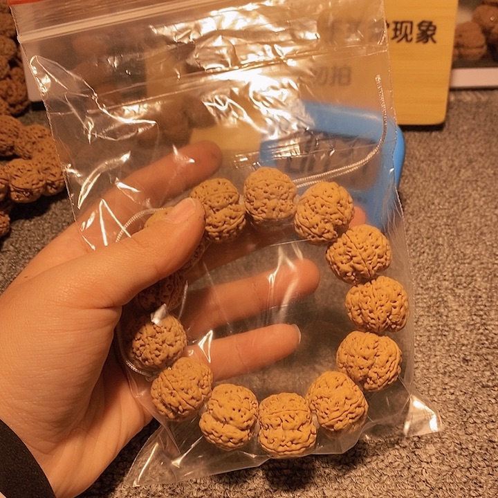 金刚菩提手串爱***啡是啊