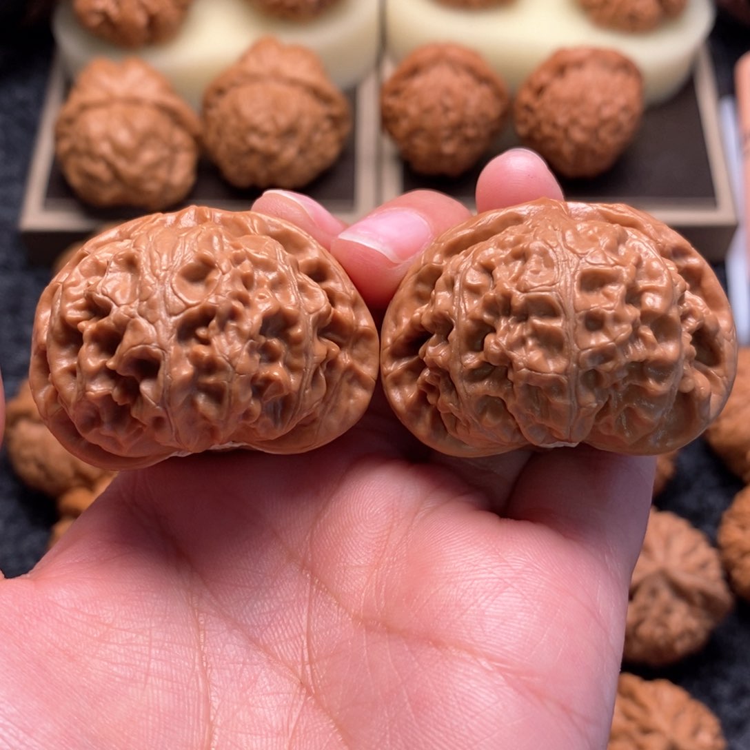 文玩核桃把件毕业大宫灯43