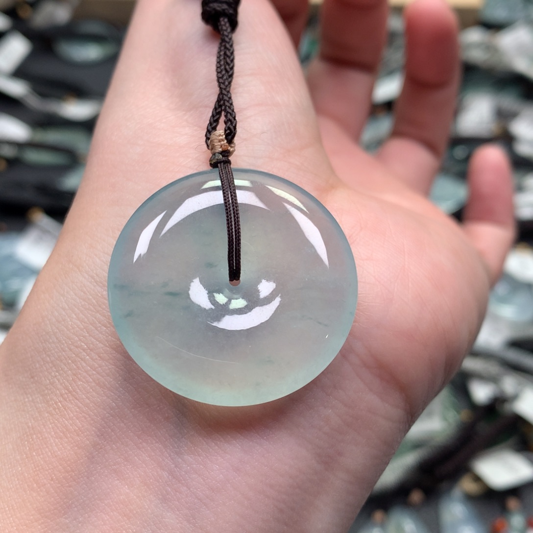 翡翠颈饰未镶嵌00000000000