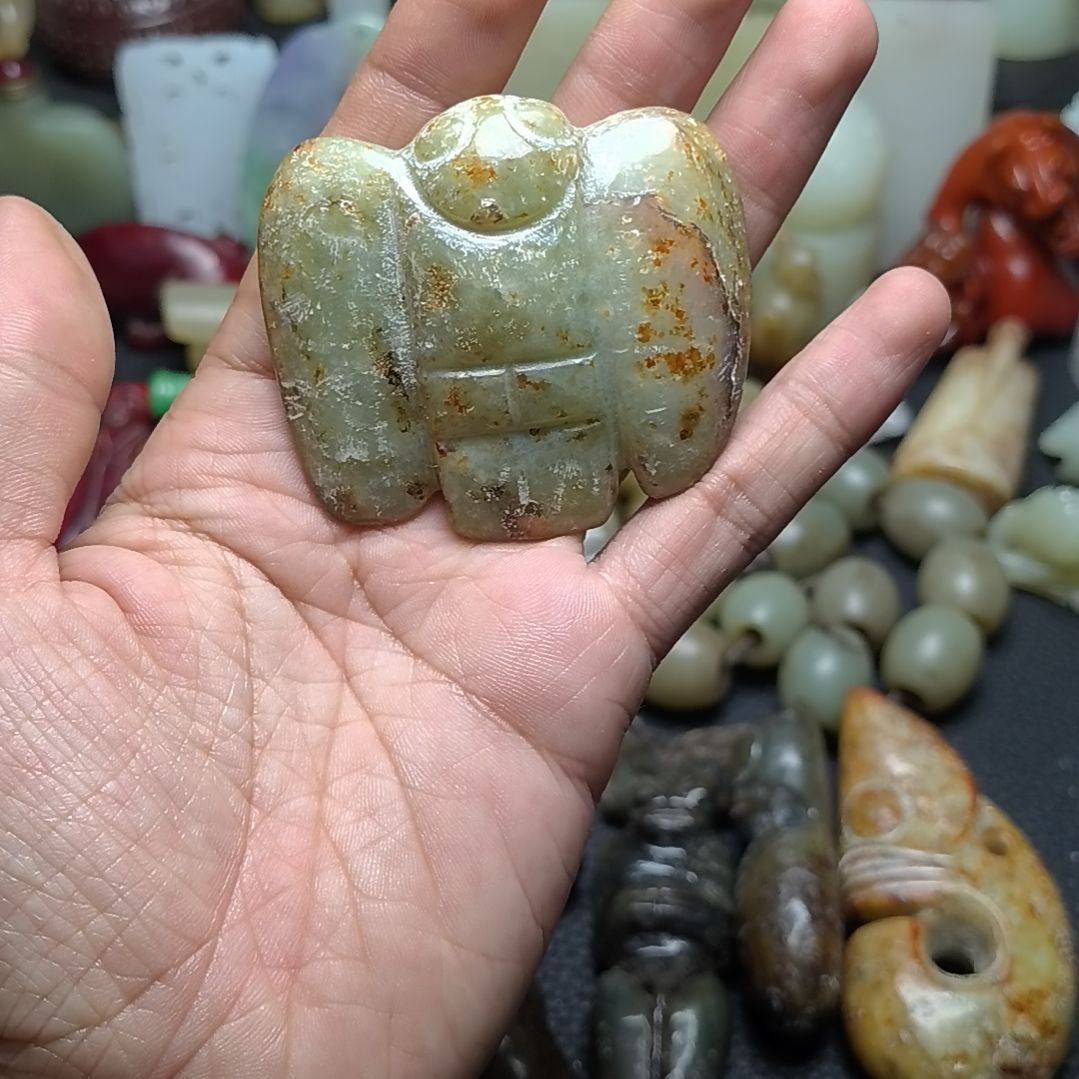 和田玉（糖玉）未镶嵌颈饰