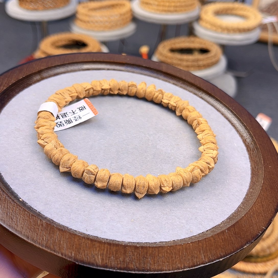 柏香籽/百香籽吊坠