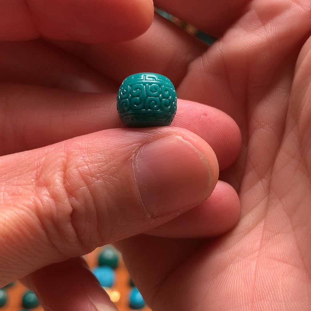 颈饰琉璃果冻色12mm回纹