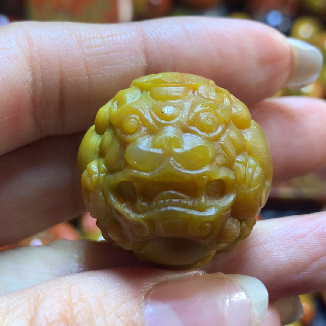 玛瑙/玉髓战国红吊坠未镶嵌有***发