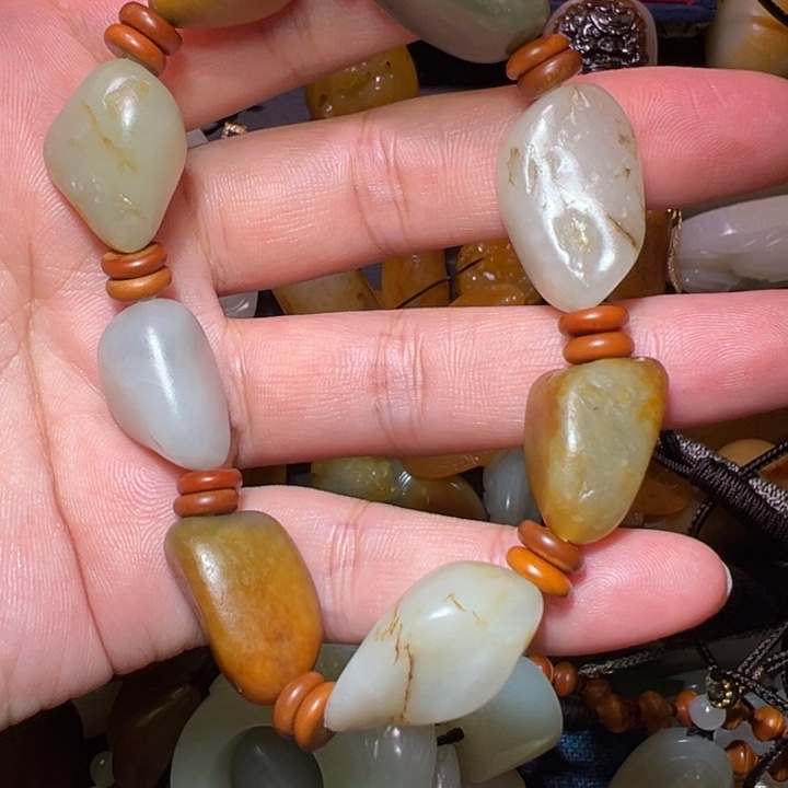 和田玉手链未镶嵌