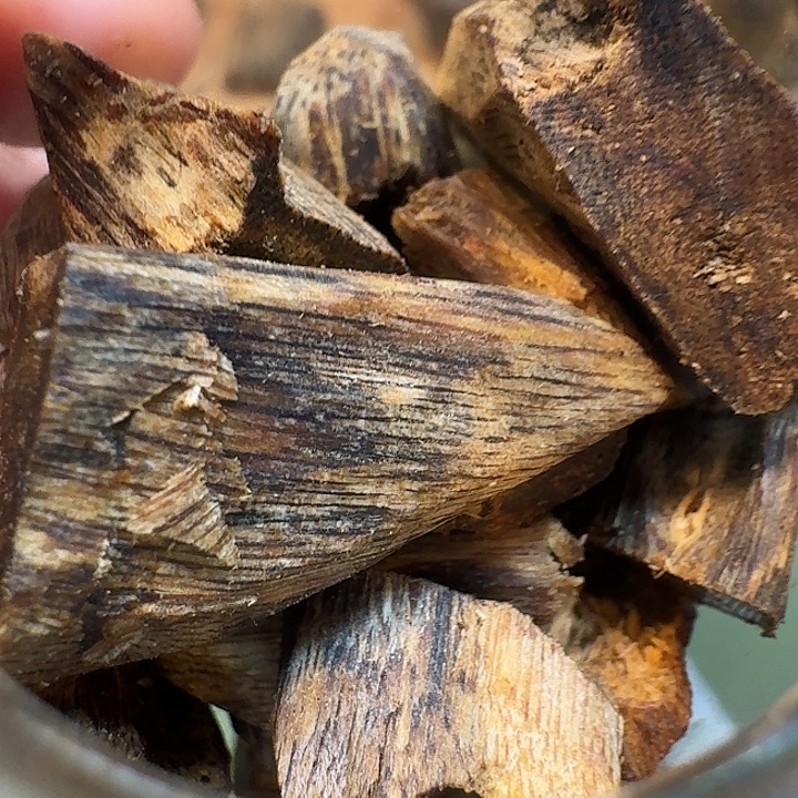 沉香沉香碎屑海南高端千里香树心油醇化老料20克