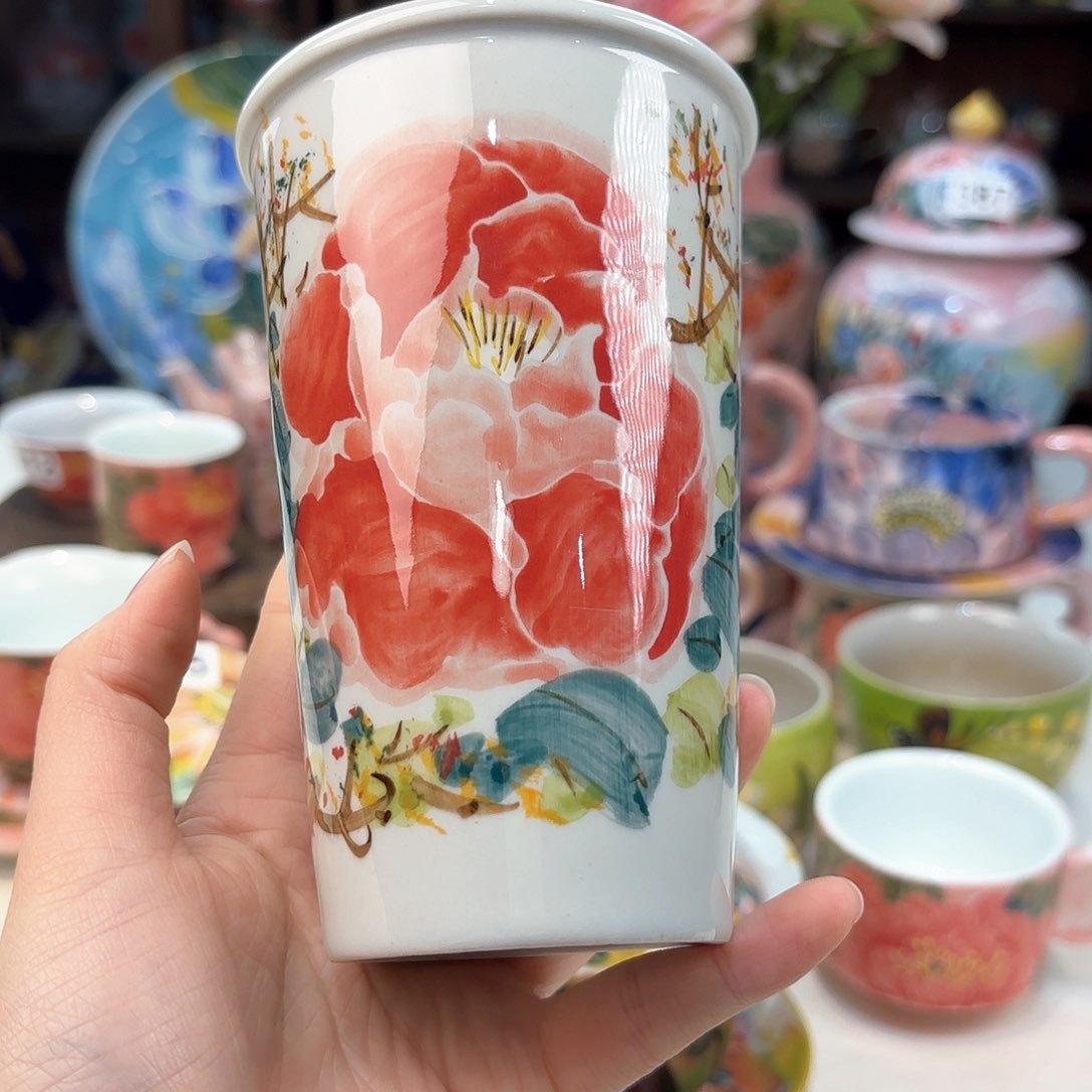 瓷片兔兔好可爱啊我