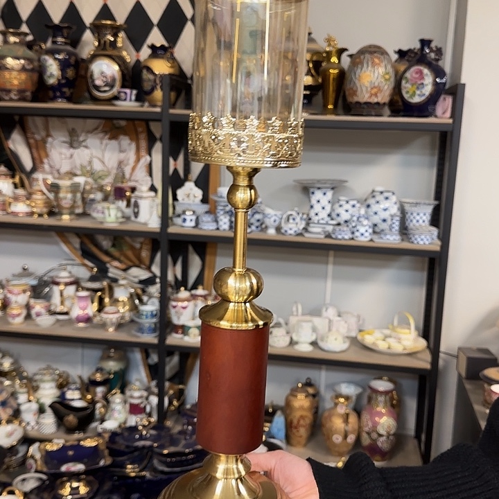 鹿与海陶瓷有限公司