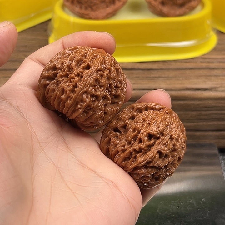 梅***饼吊坠文玩核桃086号南疆手工打底