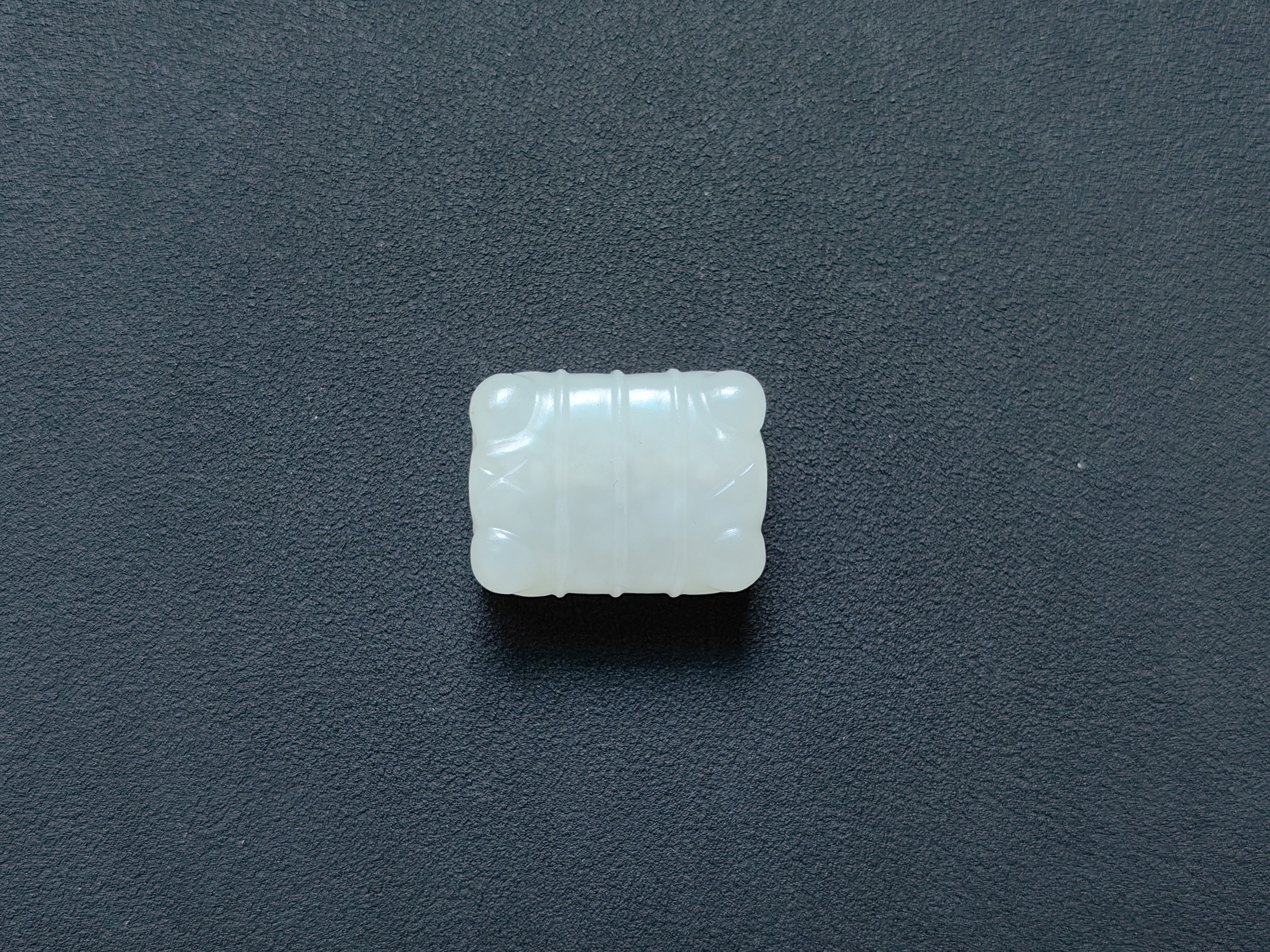 西周-和田白玉蝉纹蚕纹小精品勒子 挂饰