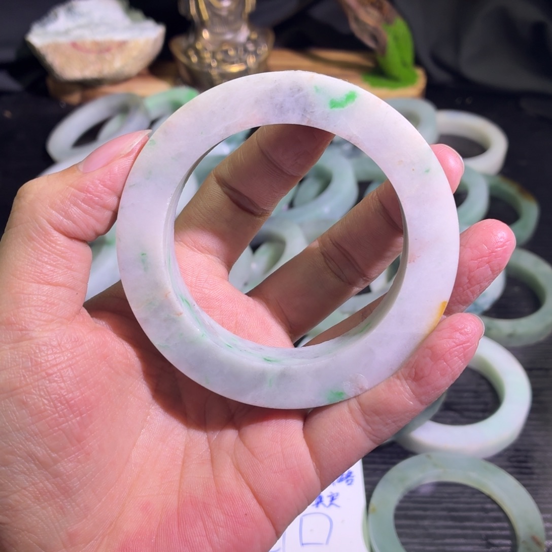 定制翡翠未镶嵌天然翡翠A货毛胚手镯定制