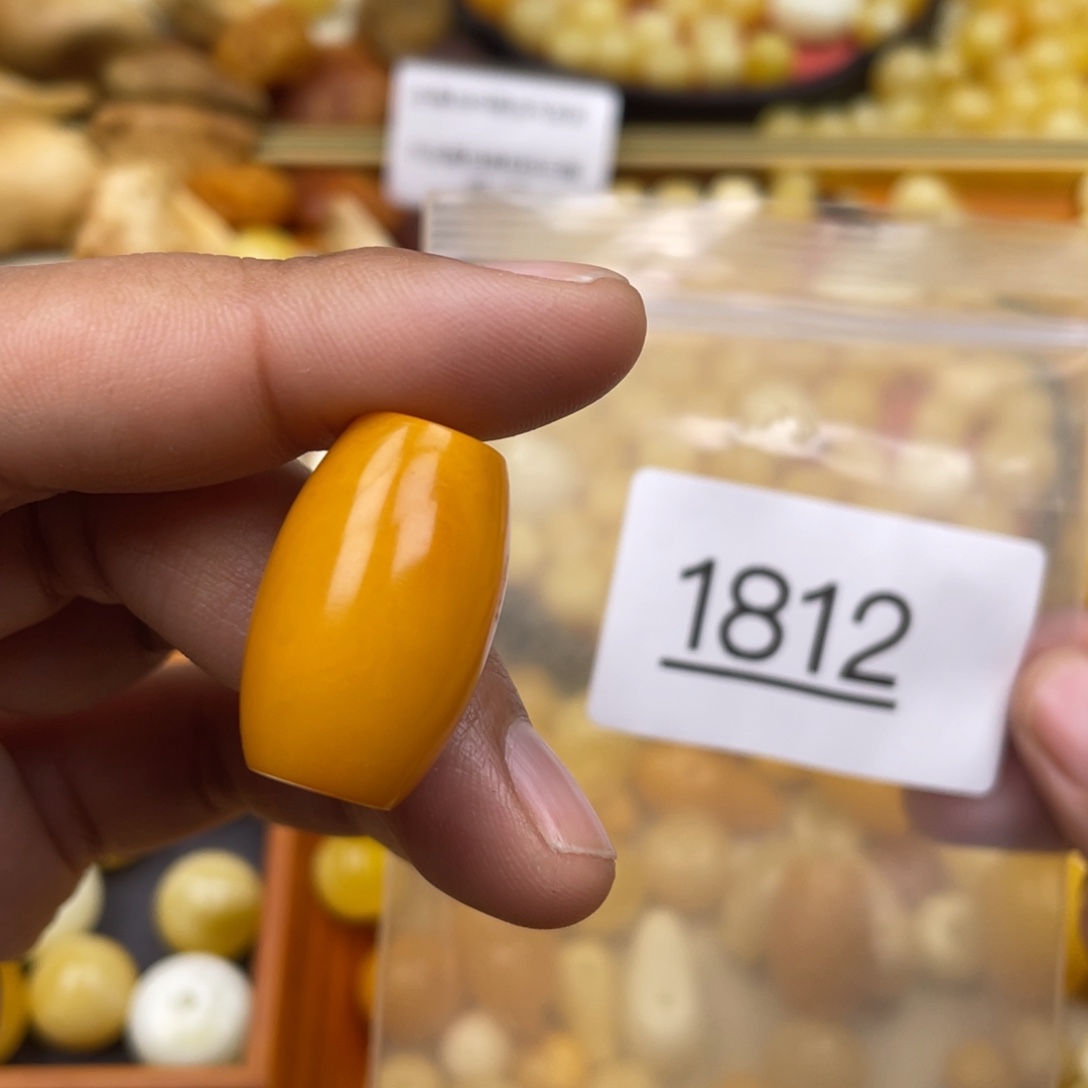 琥珀珠宝奇石未镶嵌夏**～