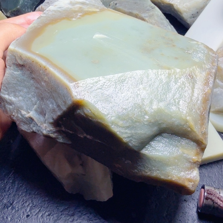 一***店和田玉（糖玉）未镶嵌珠宝奇石