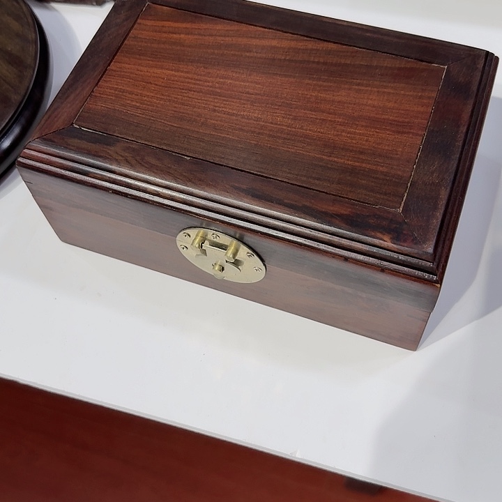 大红酸枝工艺品底座