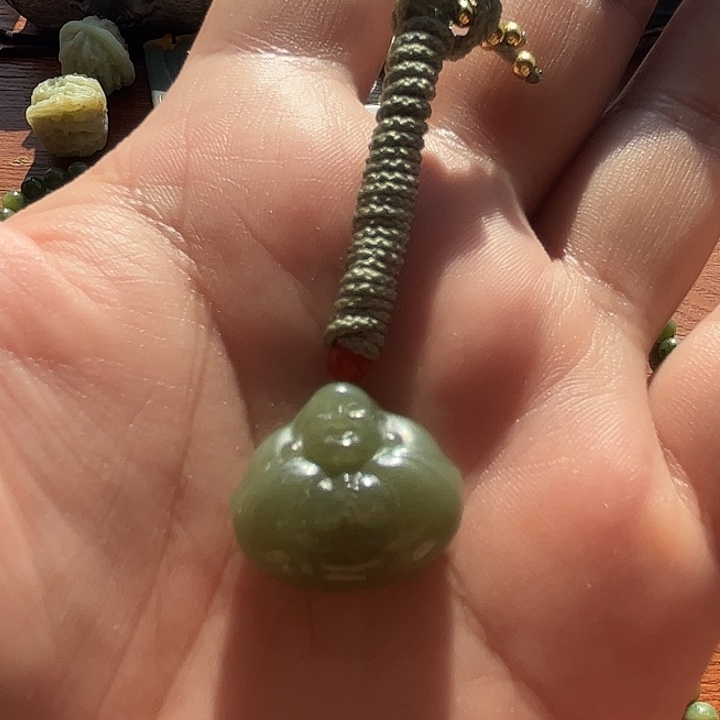 和田玉（糖玉）未镶嵌颈饰