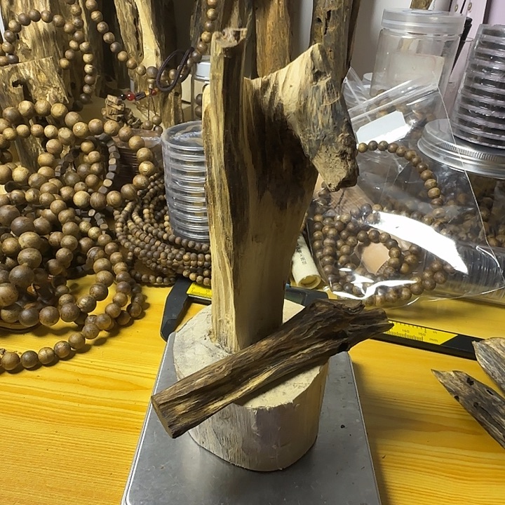 沉香沉香碎屑原材料