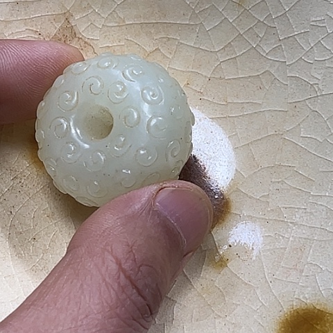 彭***师瓷器制作过程是采用现代手工制作