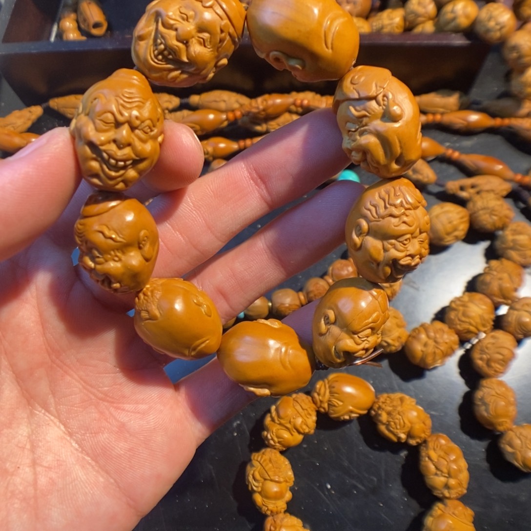 橄榄核手串/手链怪脸