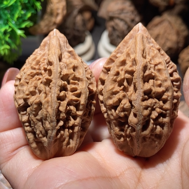 把件文玩核桃东北楸子小雪143