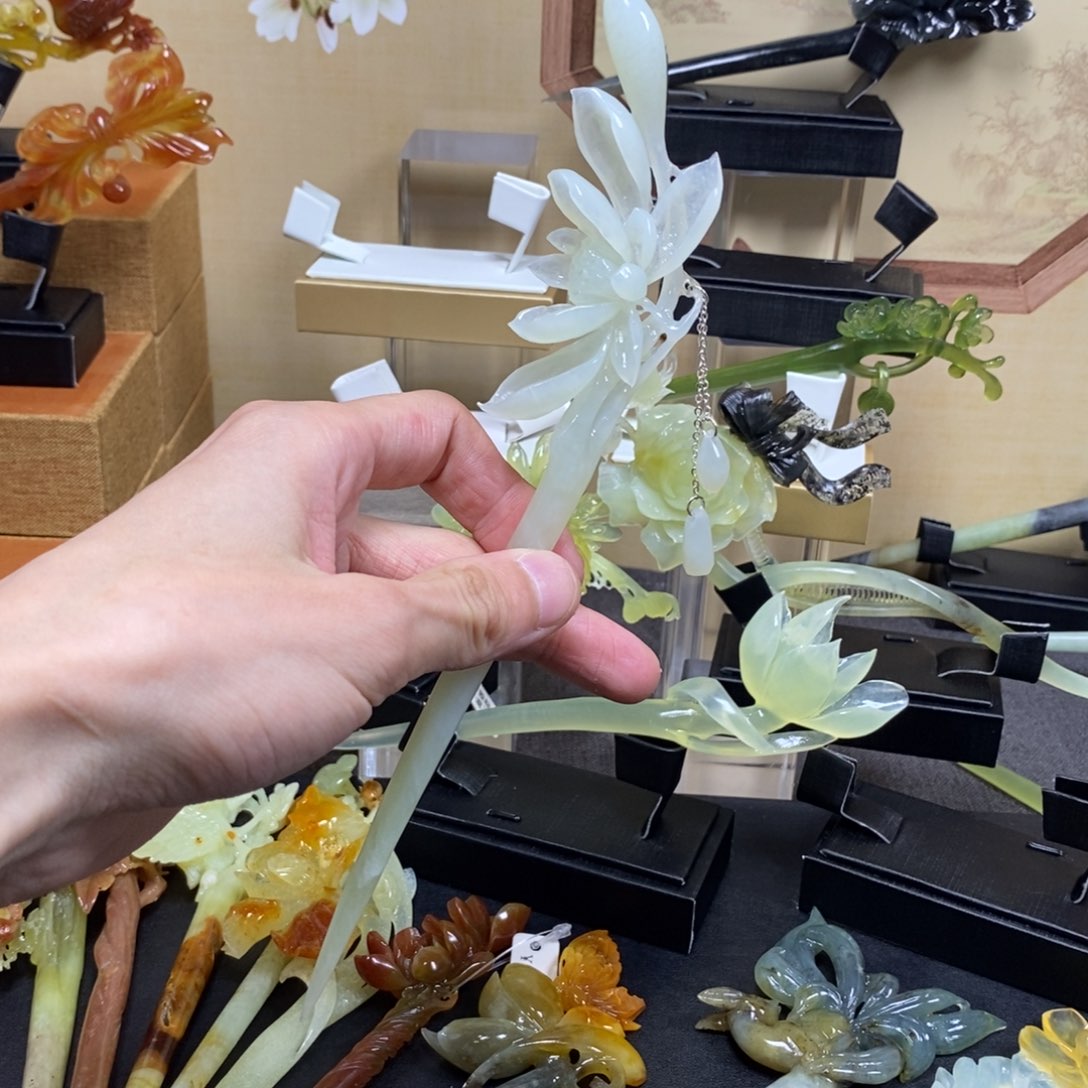 岫玉发簪未镶嵌清*荷花