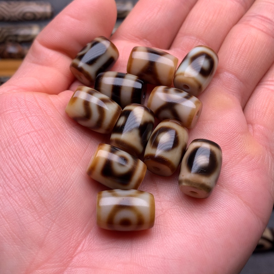 玛瑙/玉髓颈饰未镶嵌@*德