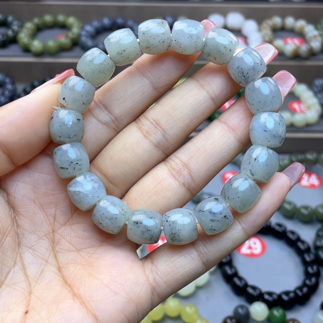 和田玉手链未镶嵌