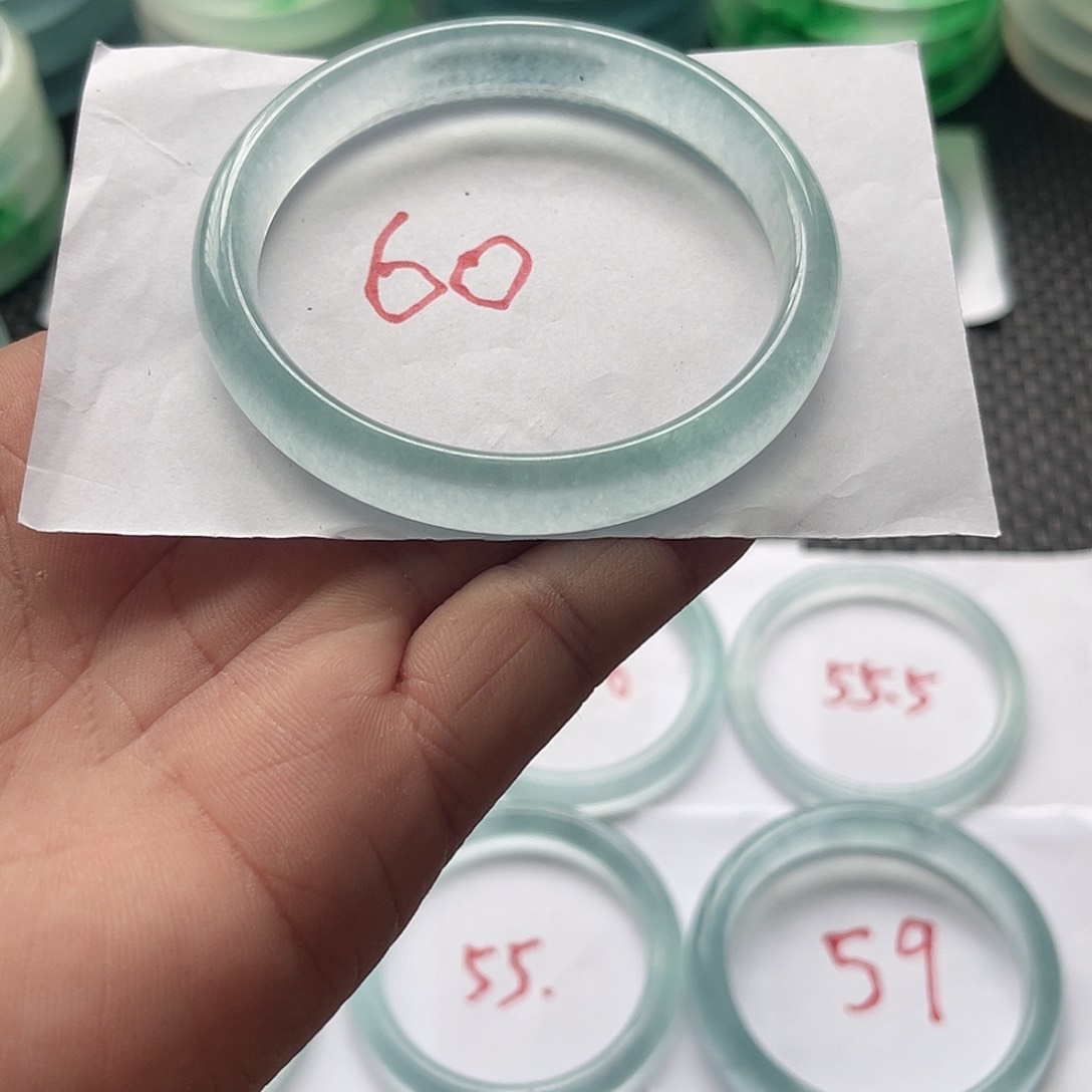 石英质玉手镯合金
