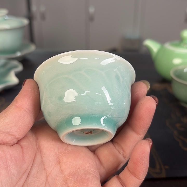 龙泉云间青瓷小米茶器