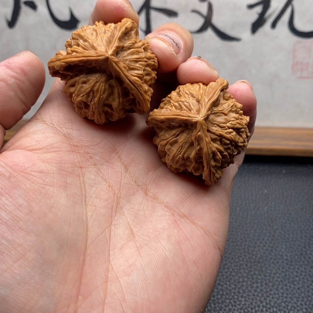 核桃手串/手链马***奥文玩核桃