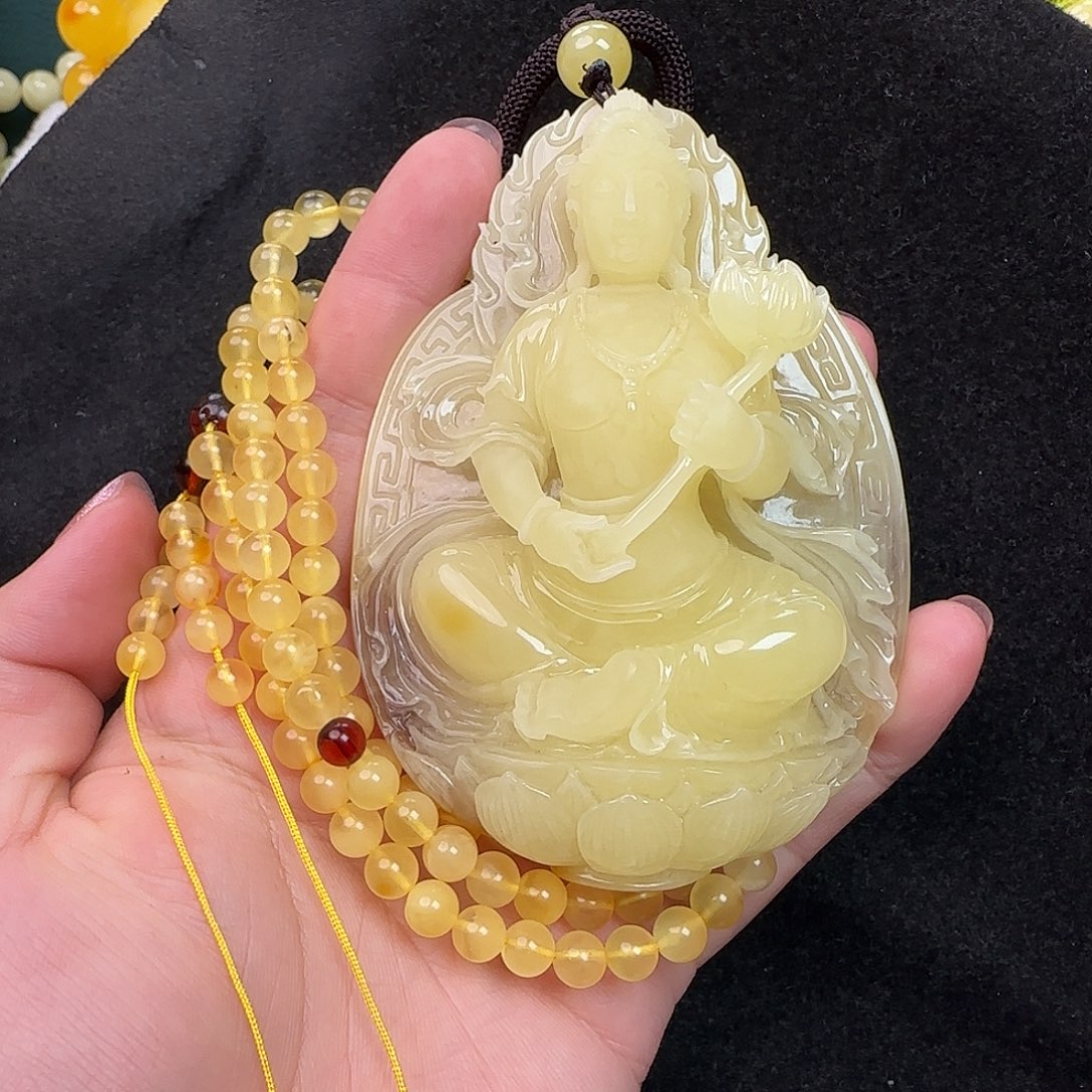 军***子蜜蜡未镶嵌珠宝奇石