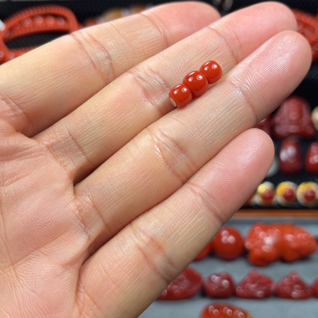 南红玛瑙未镶嵌老型套装