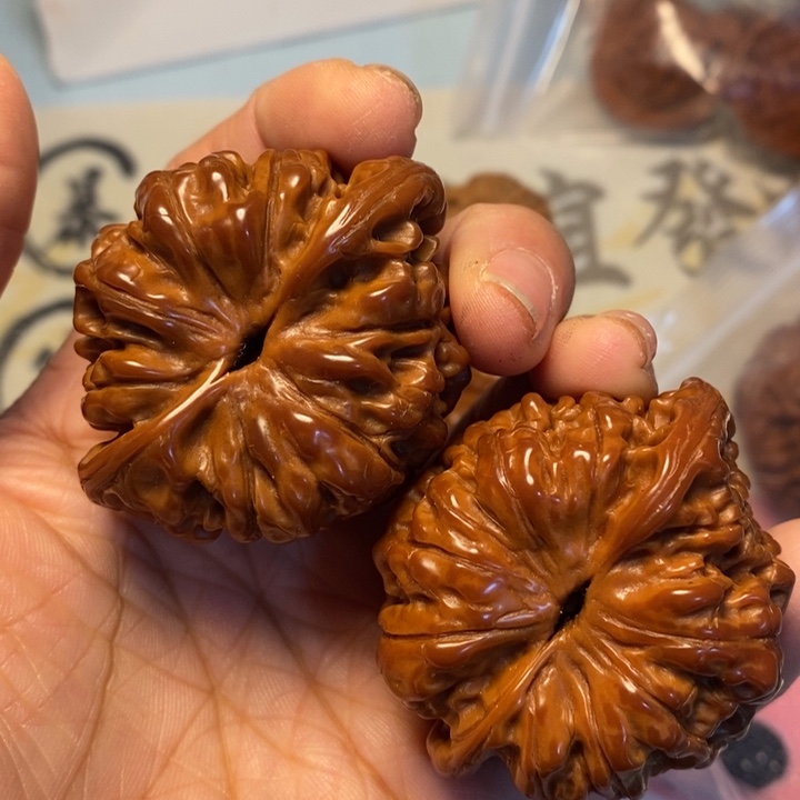 熙***盛文玩核桃把件大官帽