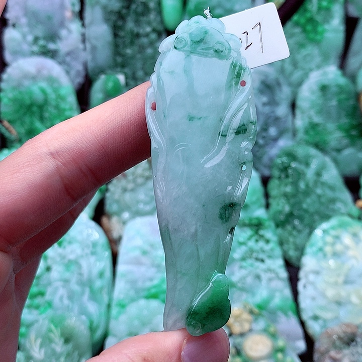 翡翠吊坠(不含链)未镶嵌