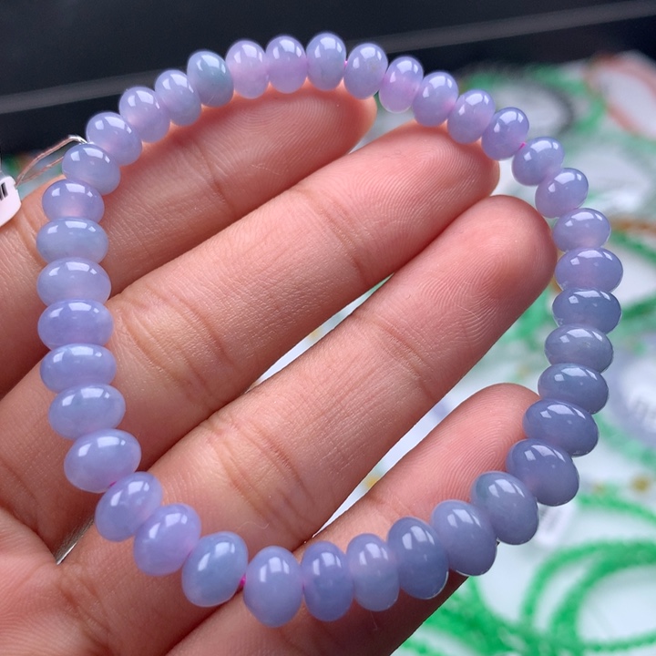 翡翠手镯未镶嵌卡