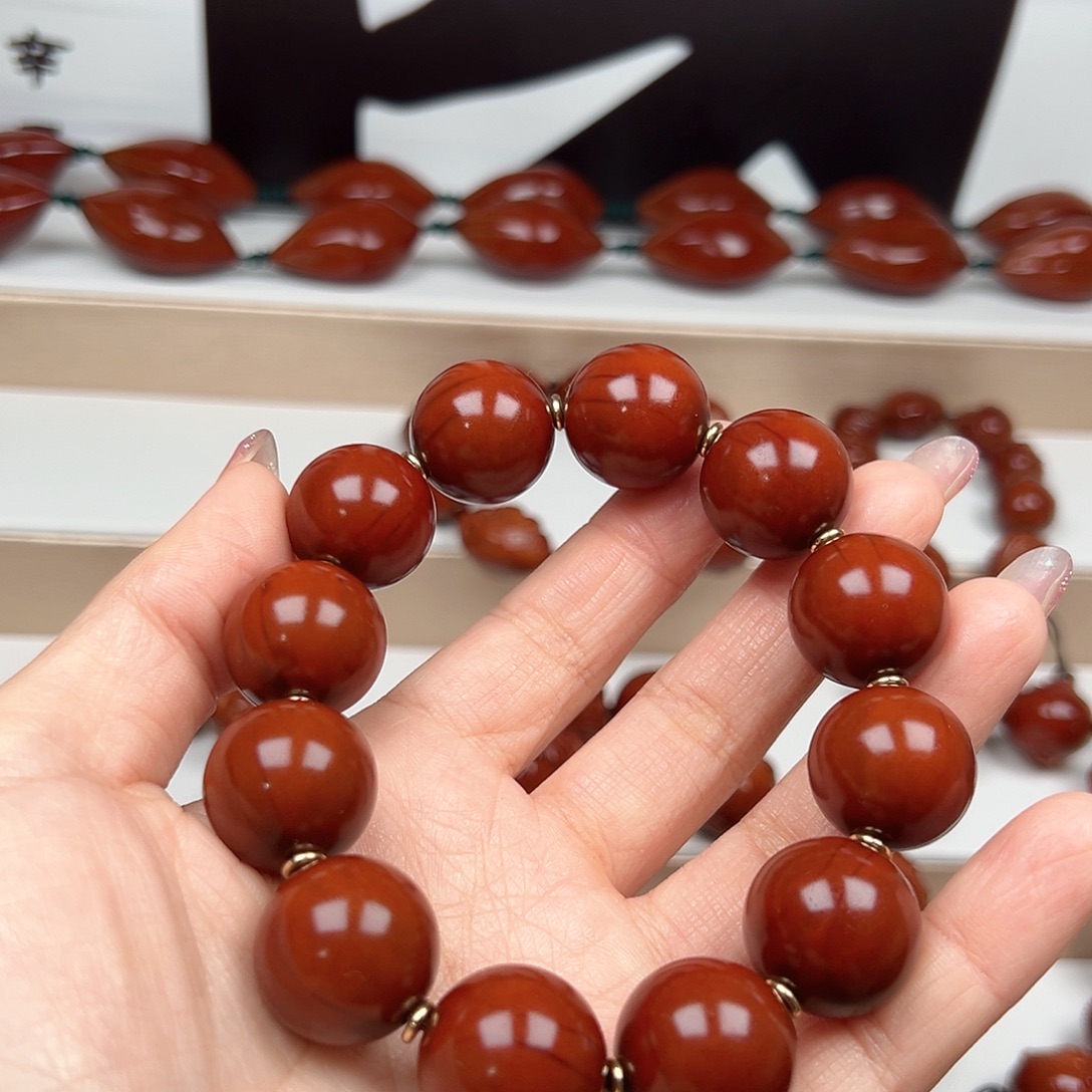 萌***哒橄榄核手串光珠手串