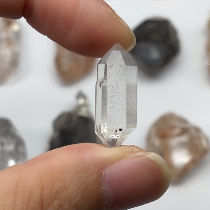 颈饰水晶未镶嵌闪灵钻24mm+