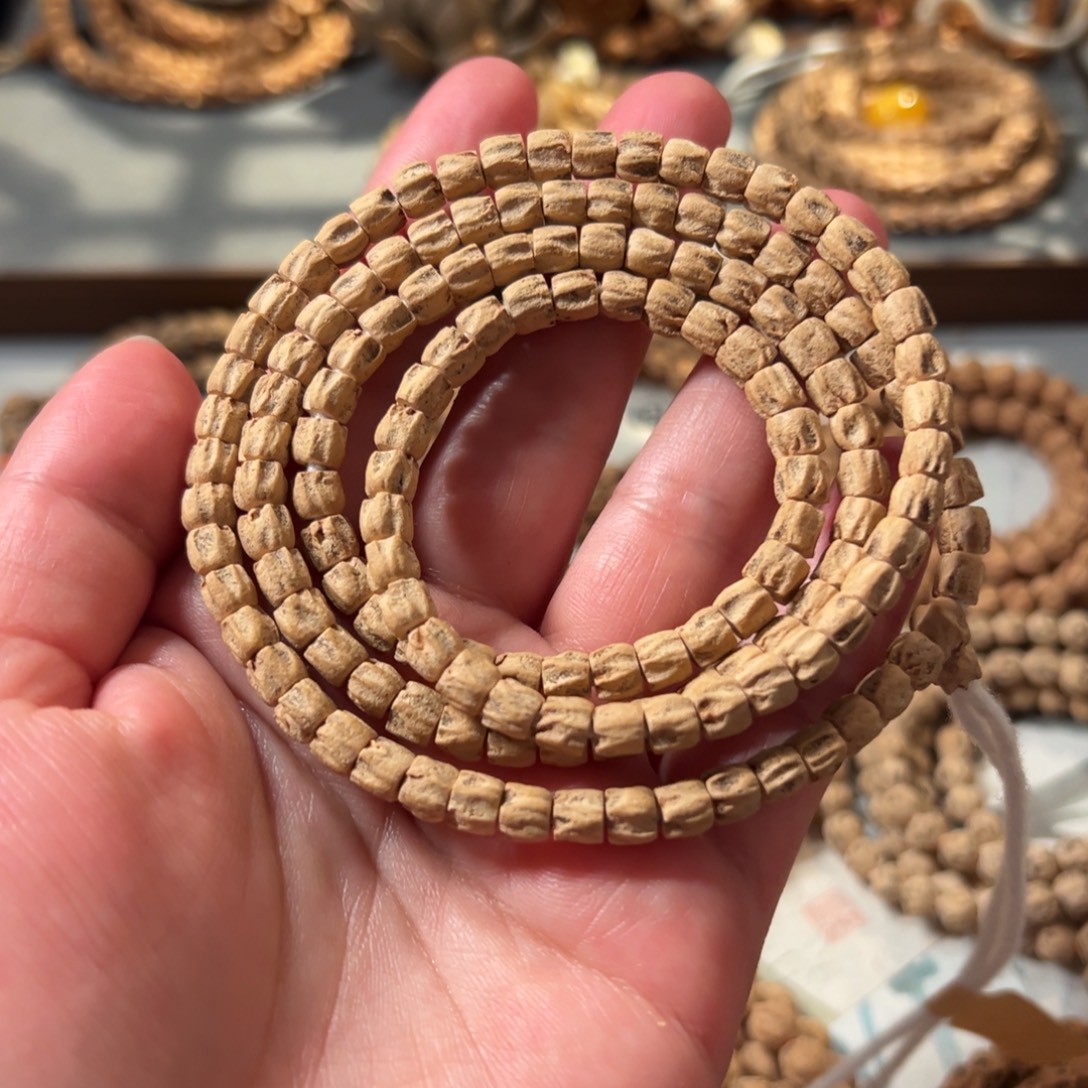 柏香籽/百香籽吊坠