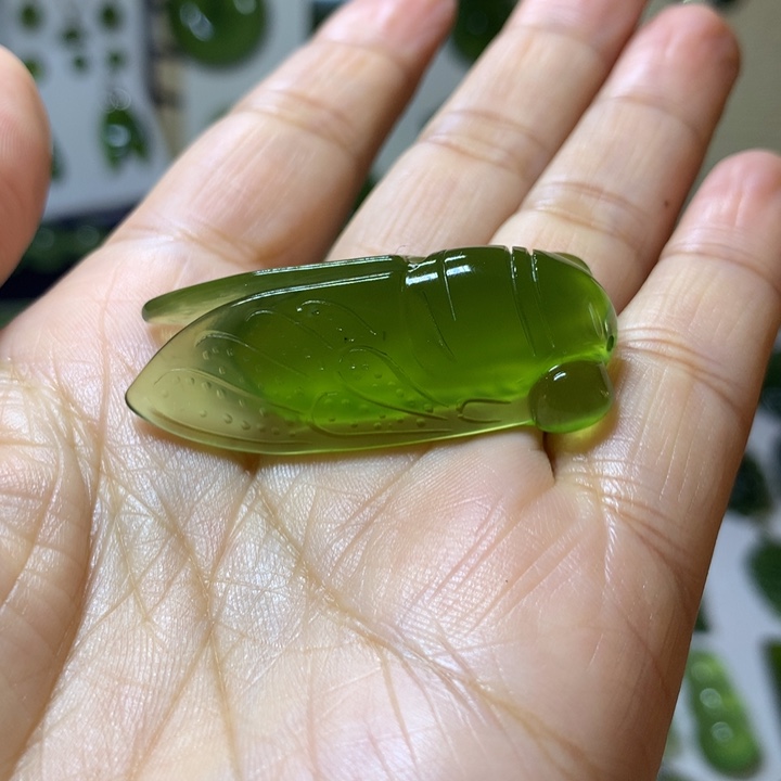 岫玉颈饰未镶嵌吊坠