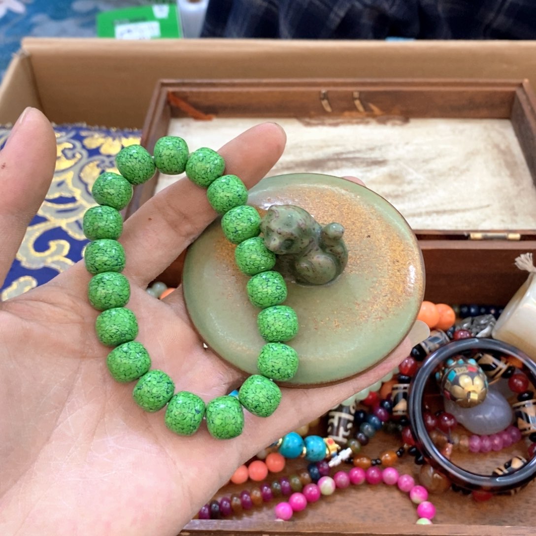 瓷片哈哈哈哈哈哈哈