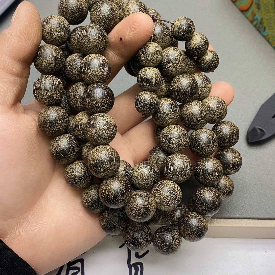 沉香沉香碎屑77蚂蚁沉