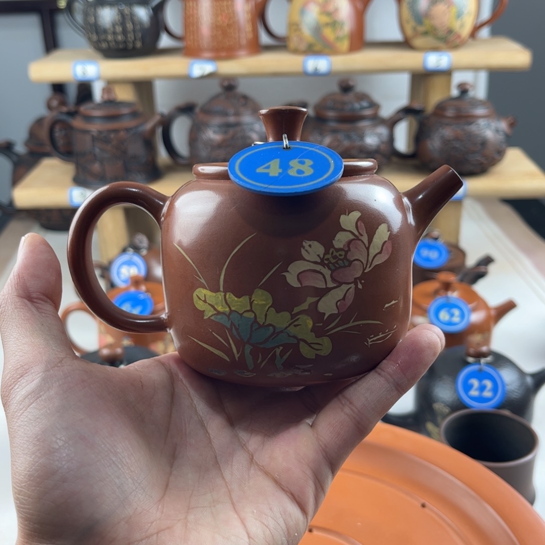 壶瑕疵开播首播大福利，建水紫陶