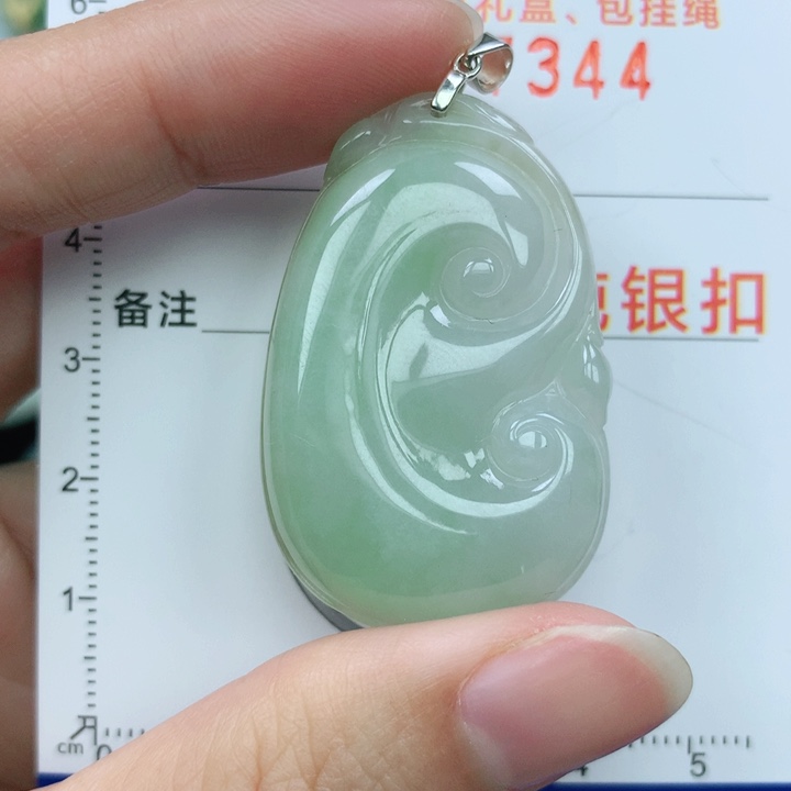 翡翠颈饰银S925镶嵌天然翡翠a货