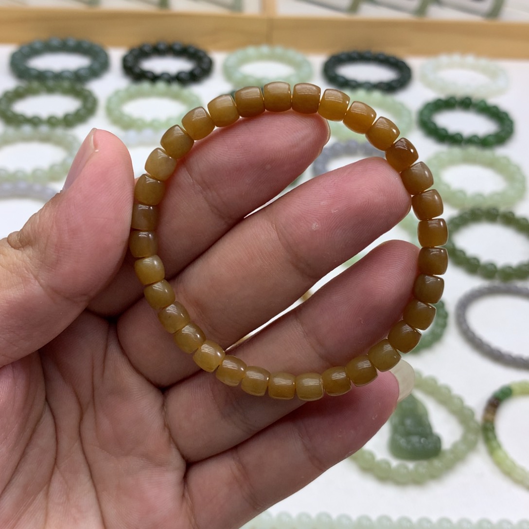 手串未镶嵌和田玉（直切且末糖5.8）