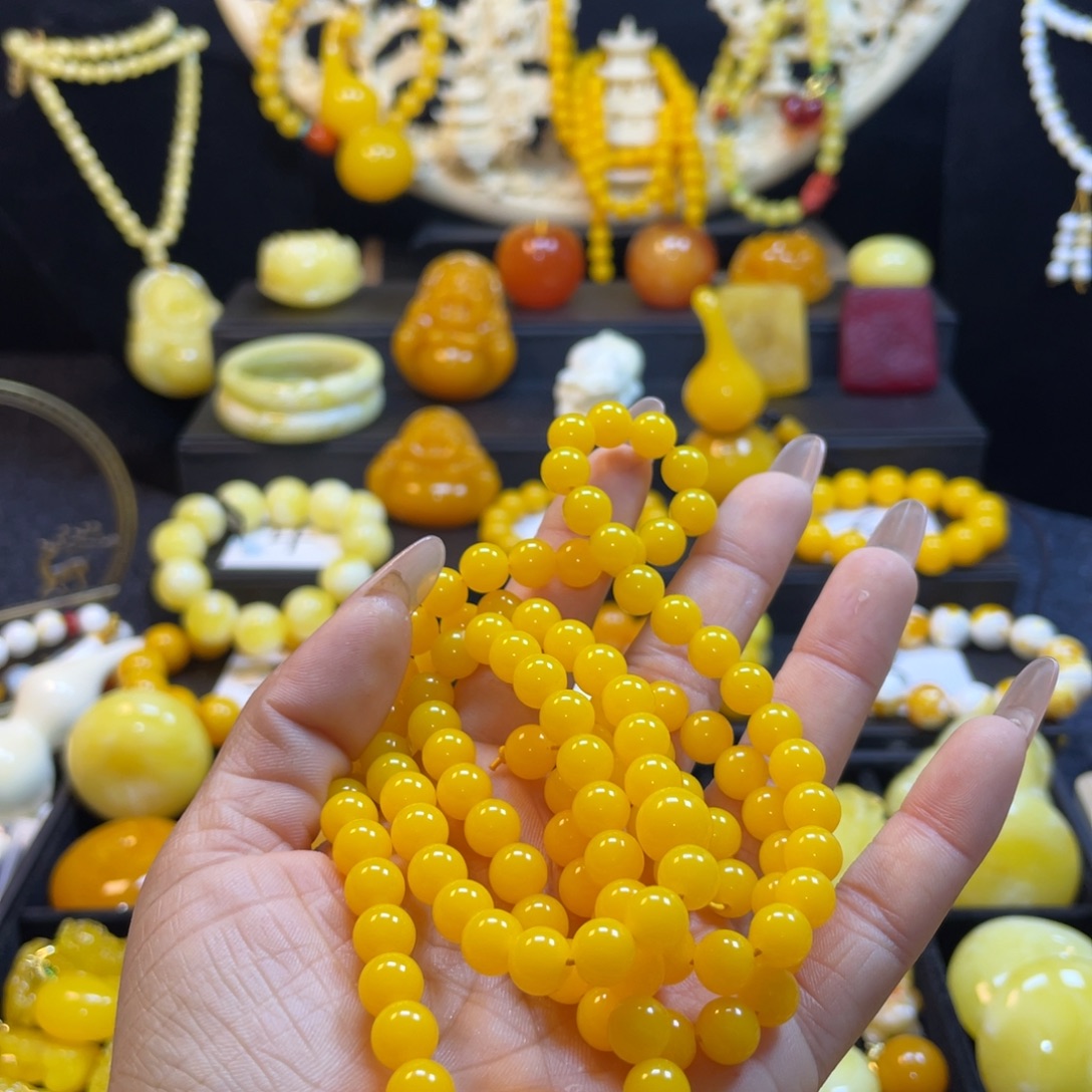 ****静鸡油黄满蜜款108珠卡8手串一条卡8