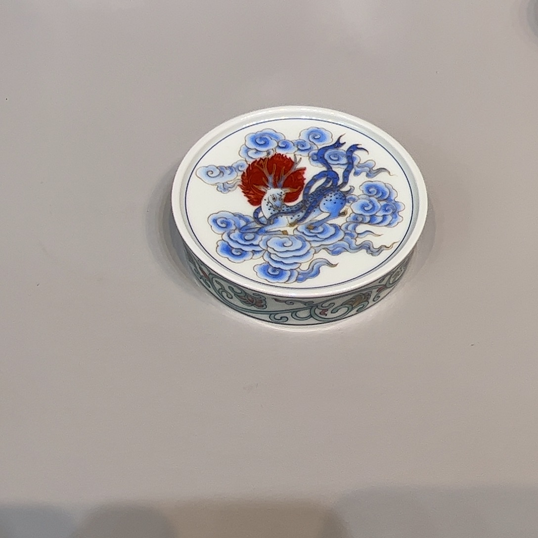 用***1景德镇市陶瓷艺术