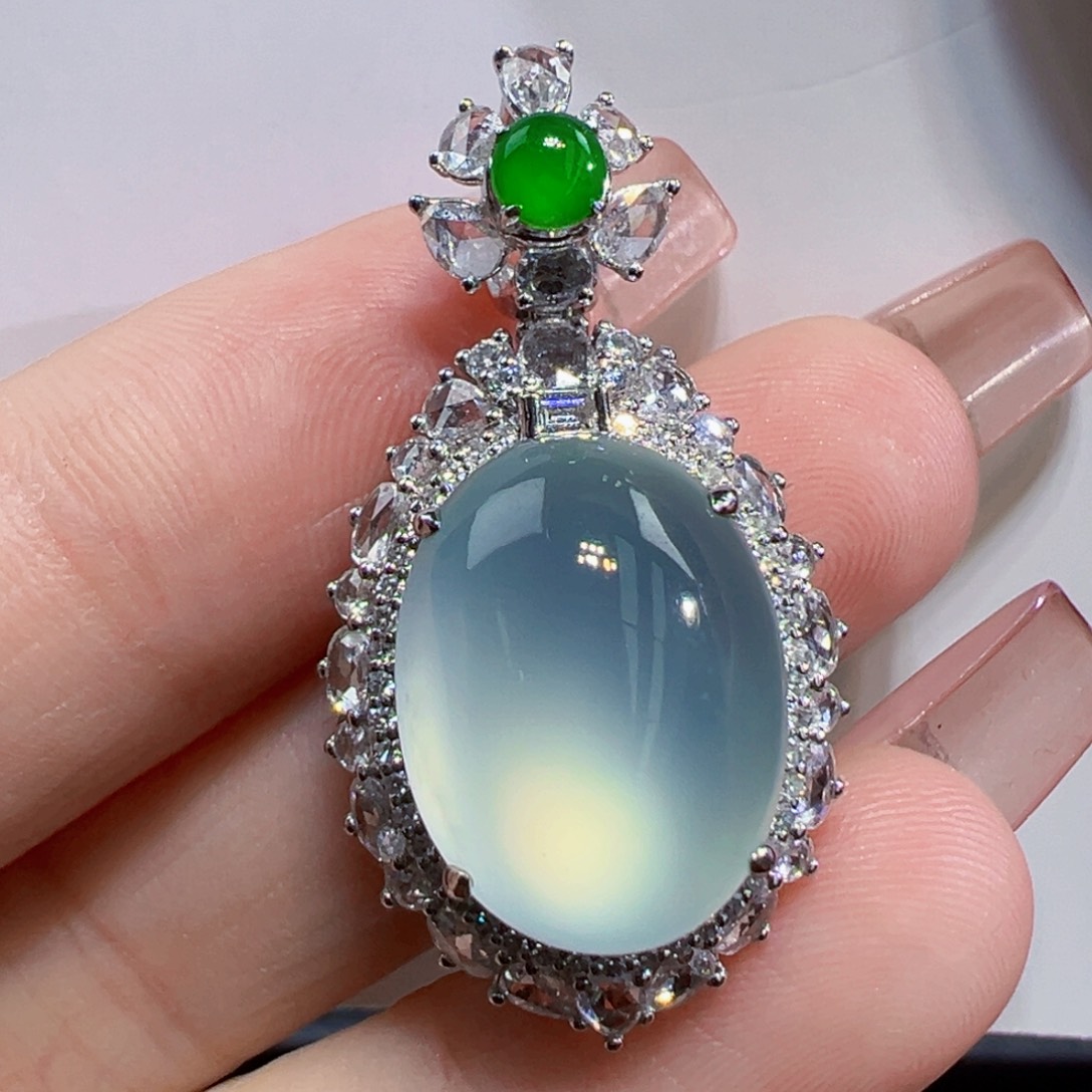 翡翠吊坠(不含链)18K金镶嵌吊坠