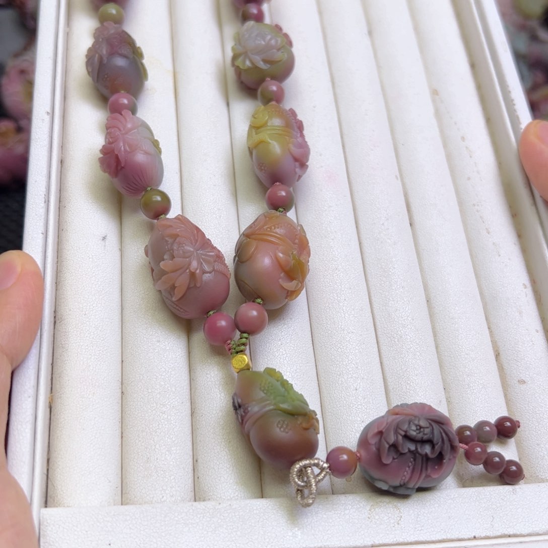 玛瑙/玉髓手持未镶嵌梦*