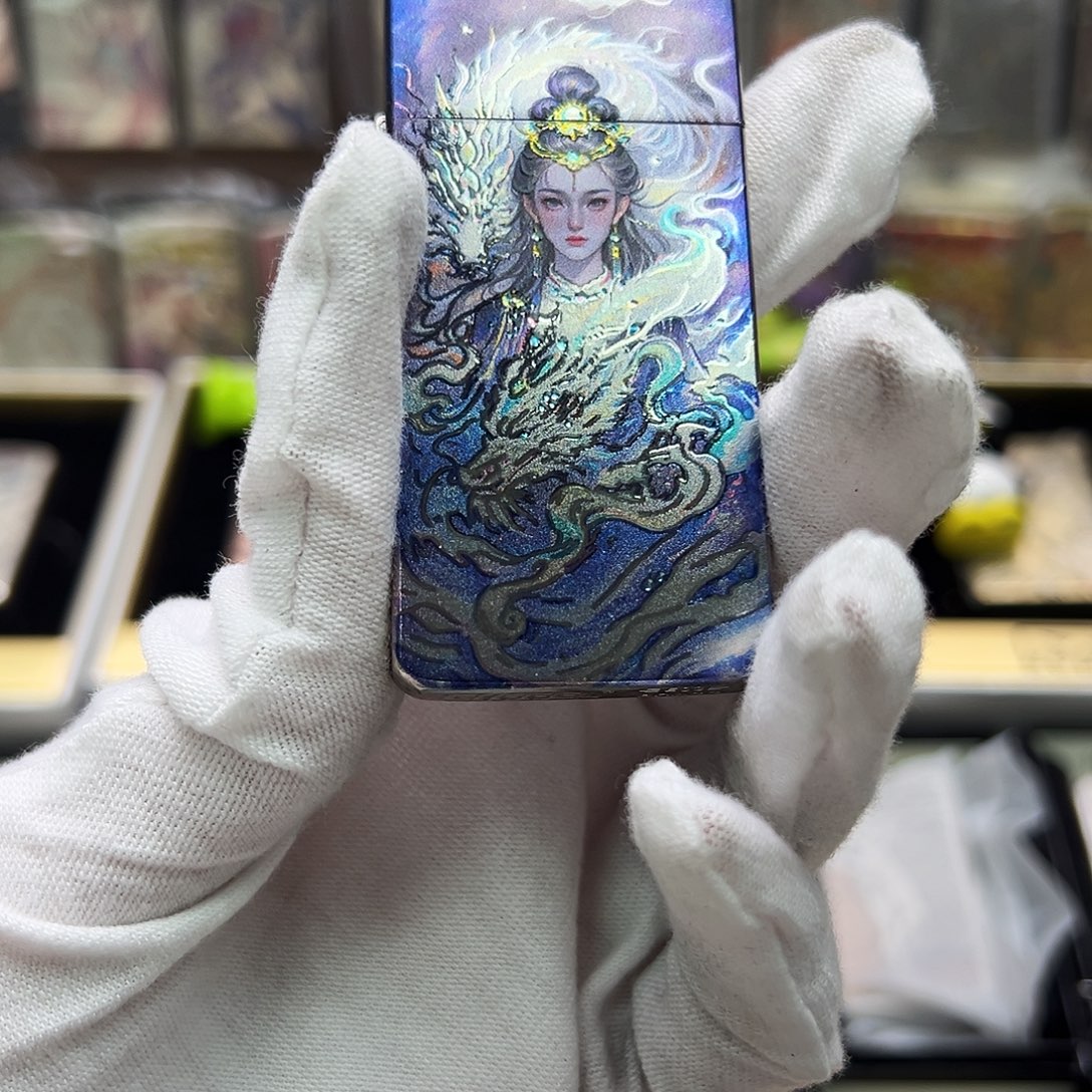 窄机龙族少女打火机